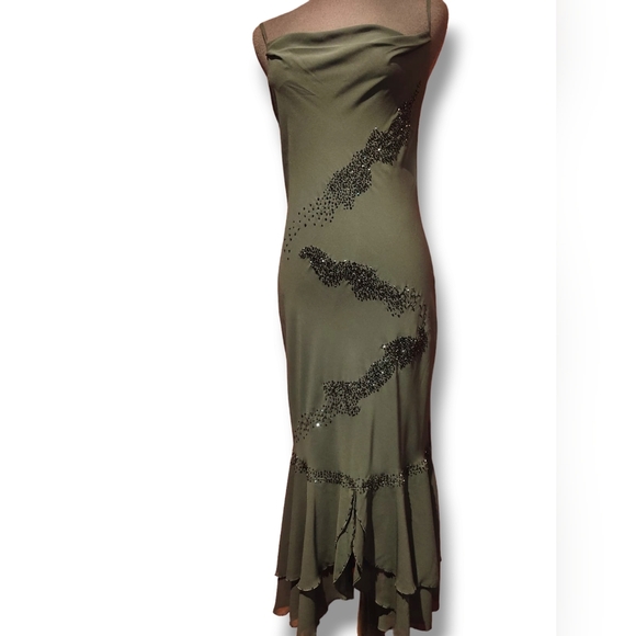 Stunning Black Maxi evening gown, with Beaded Detail, Ankle Length. Size 8 - Picture 3 of 12